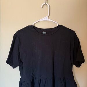 Black Short Sleeve Top